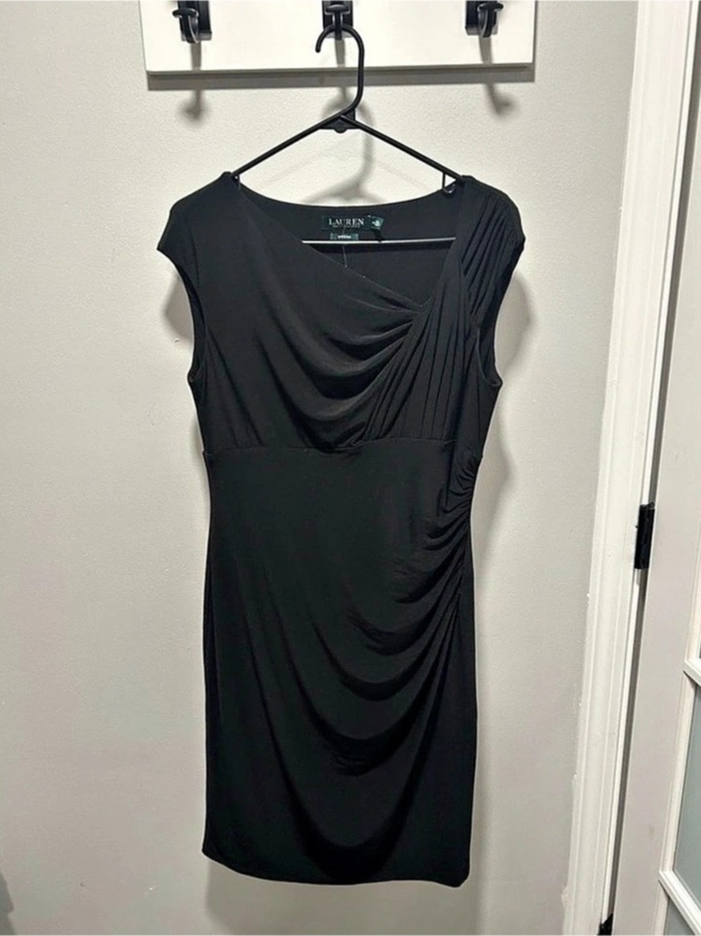 Lauren Ralph Lauren Esentials Dress Ruched Mini Dress in Black Size 10 NWT